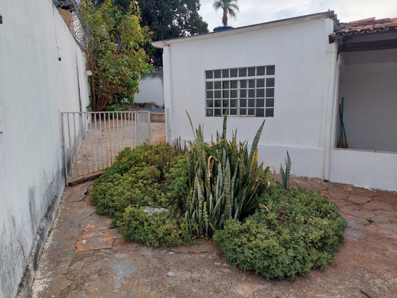 Casa setor Balneário.  Av Goiás norte. - Goiânia/GO